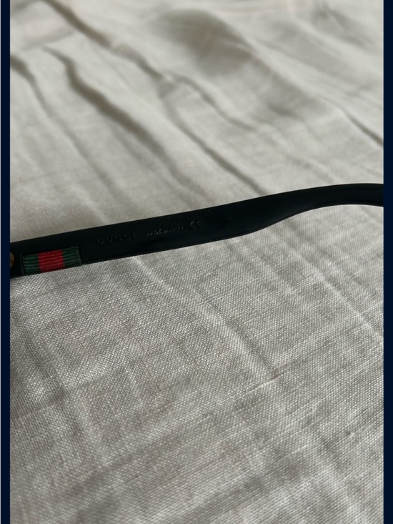 Gucci Black Oversized Square Sunglasses - Picture 7 of 10